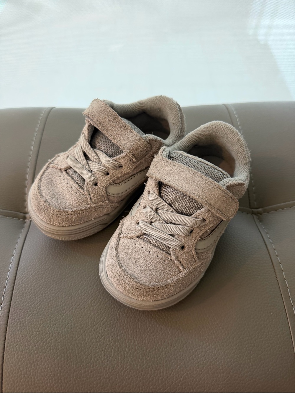 Vans Toddler Suede Sneakers in Taupe